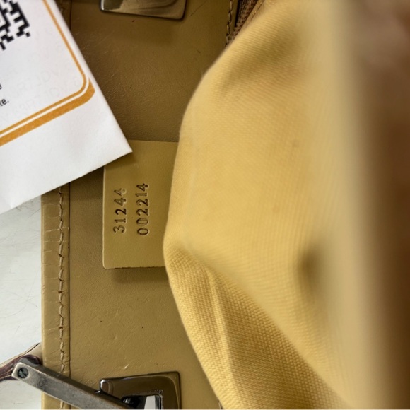 Gucci Pink Canvas Top Handle Bag 
COA included - Picture 7 of 14